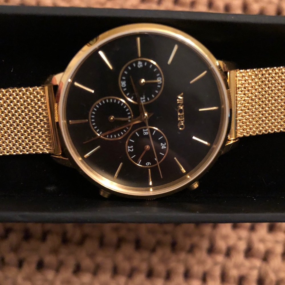 Vincero watch